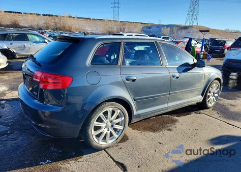 2011 Audi A3 Premium Plus z USA, uszkodzony, nr VIN WAUKJAFM2BA138641